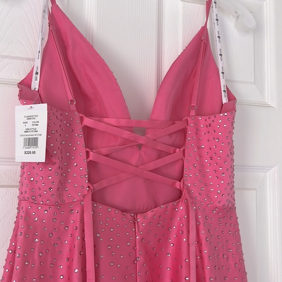 NWT Jules & Cleo Pink Rhinestone Sparkle Crystal A-Line V-Neck Dress Size 4 - Picture 5 of 8